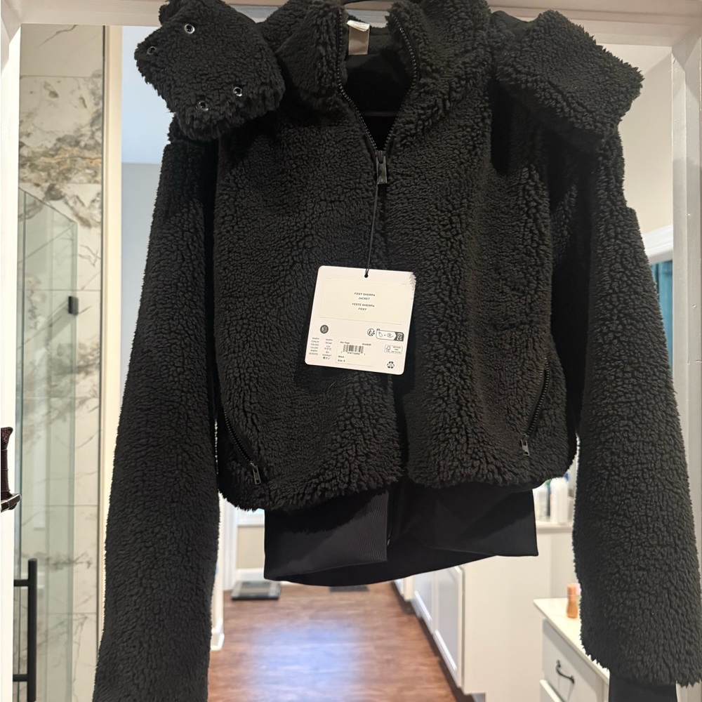 ALO Yoga Black Sherpa Jacket